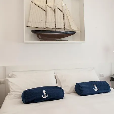Hotel Marina Charming 4*