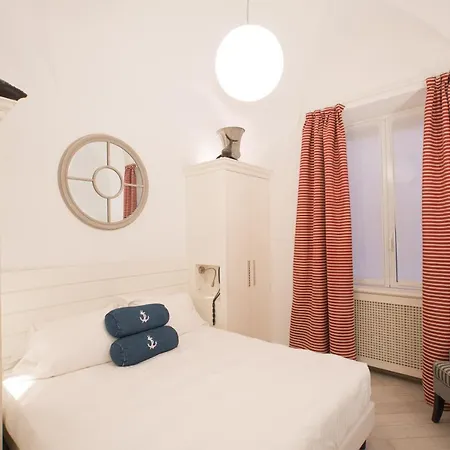 Hotel Marina Charming 4*