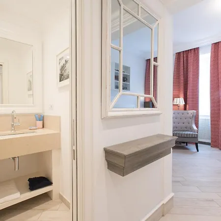 Hotel Marina Charming 4*