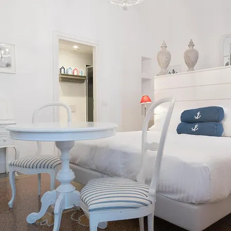 Marina Charming 4* Finale Ligure