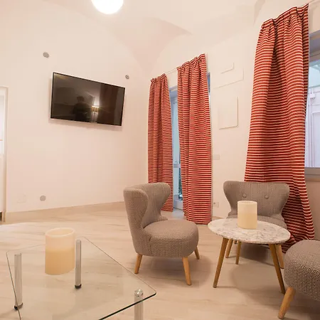 ホテル Marina Charming