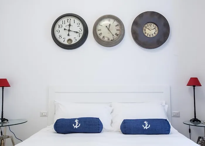 Marina Charming Hotel