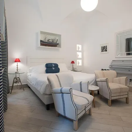 Otel Marina Charming