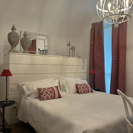 Szálloda Marina Charming 4*