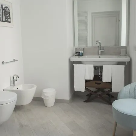 Hotel Marina Charming 4*