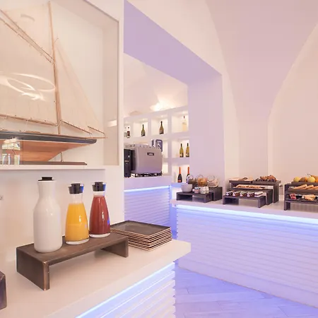 Otel Marina Charming